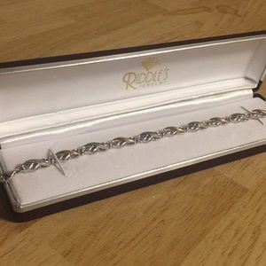 Kay Jewelers Infinity Bracelet